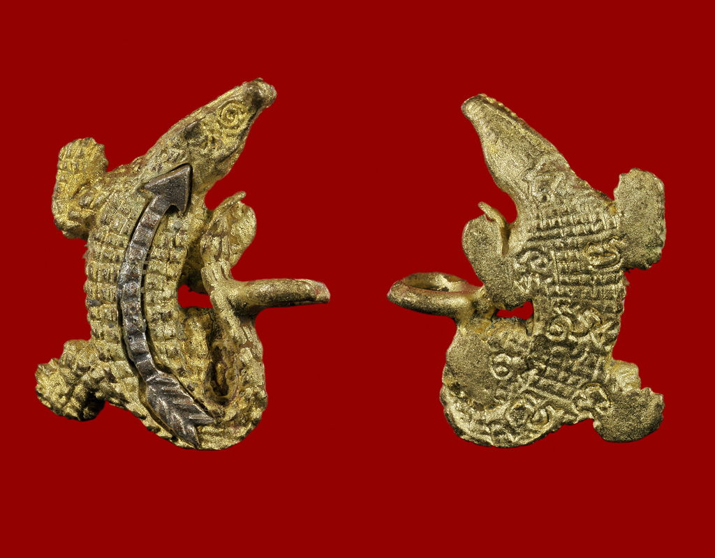 จระเข้จันทร์เพ็ญ หลวงพ่อสนิท